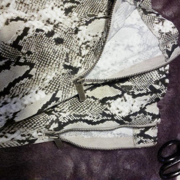 JONES NEW YORK SLACKS - Picture 2 of 7